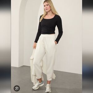 Athleta Allure High Rise Joggers Cream Pants Sweatpants XL